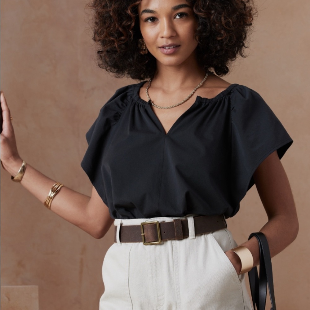 Banana Republic Flutter Sleeve Blouse